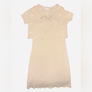 btween Cream Floral Ribbed Dress